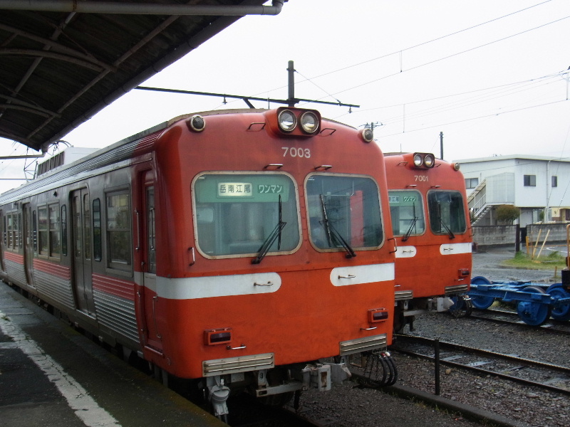 岳南鉄道7001と7003